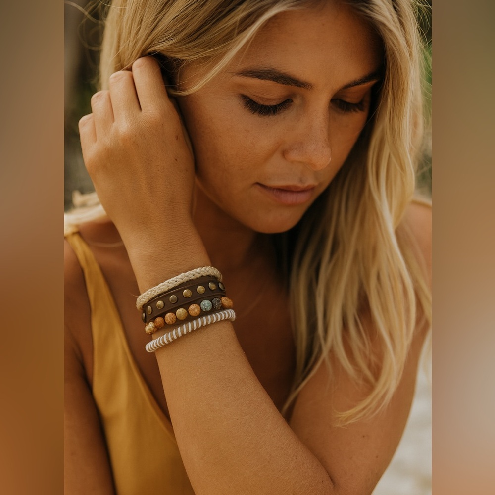 ☀️☮️ Bohemian Natural Vibe Multi-Layered Bracelet Set
